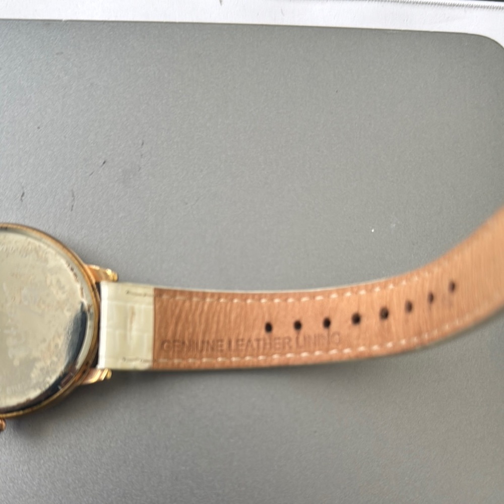 Betsey Johnson cream Leather Strap Watch - Picture 4 of 5